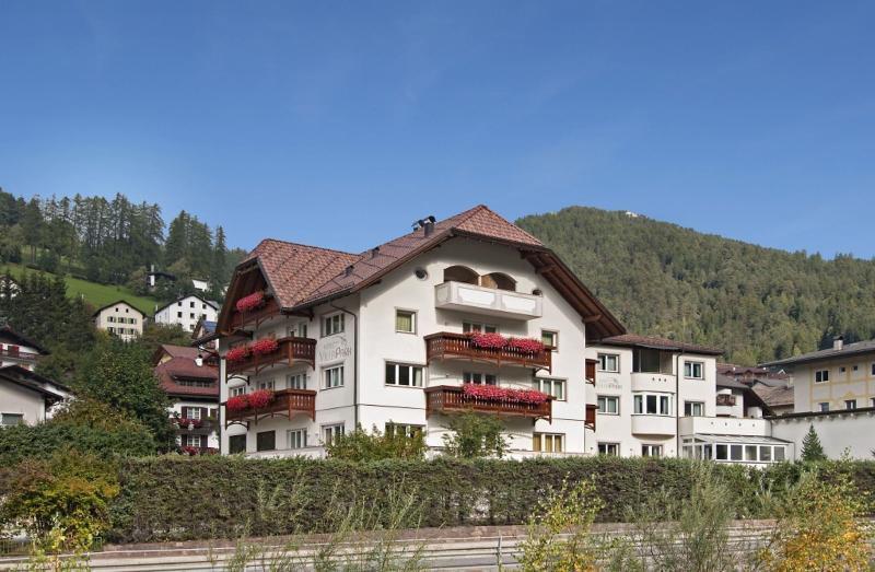 Hotel Garni Villa Park Ортізеї Екстер'єр фото