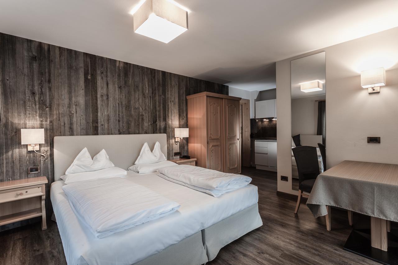Hotel Garni Villa Park Ортізеї Екстер'єр фото