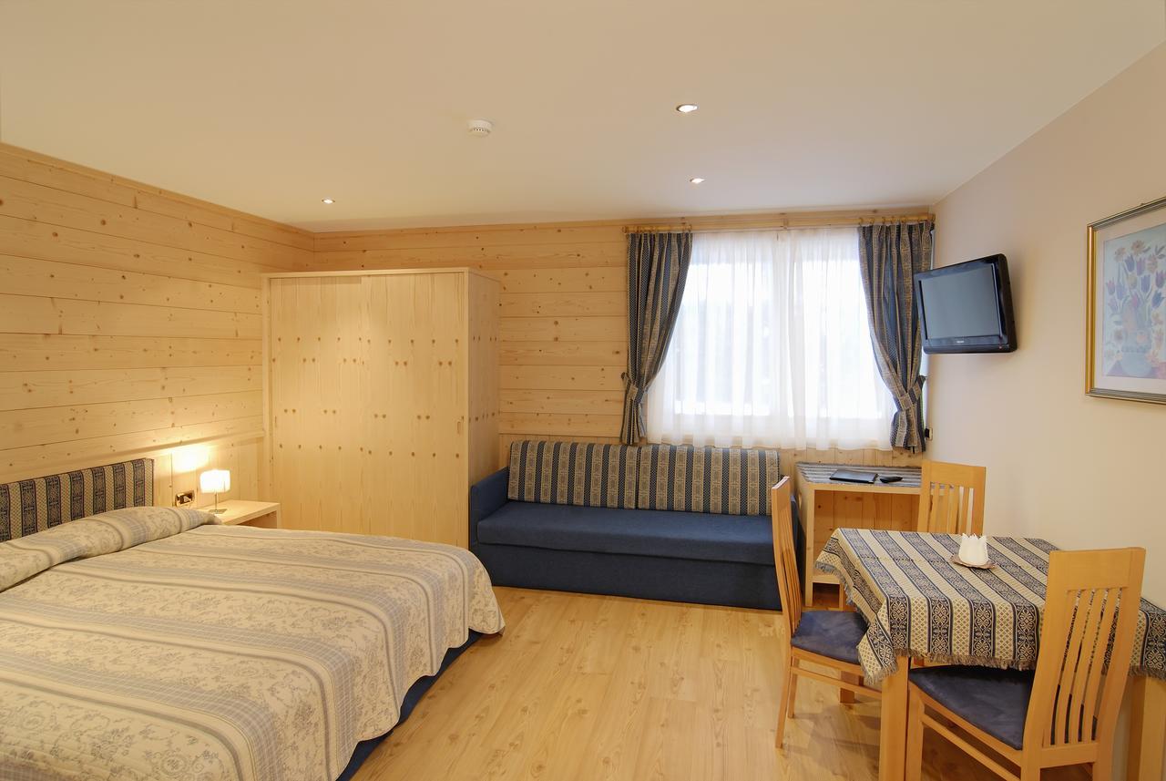 Hotel Garni Villa Park Ортізеї Екстер'єр фото
