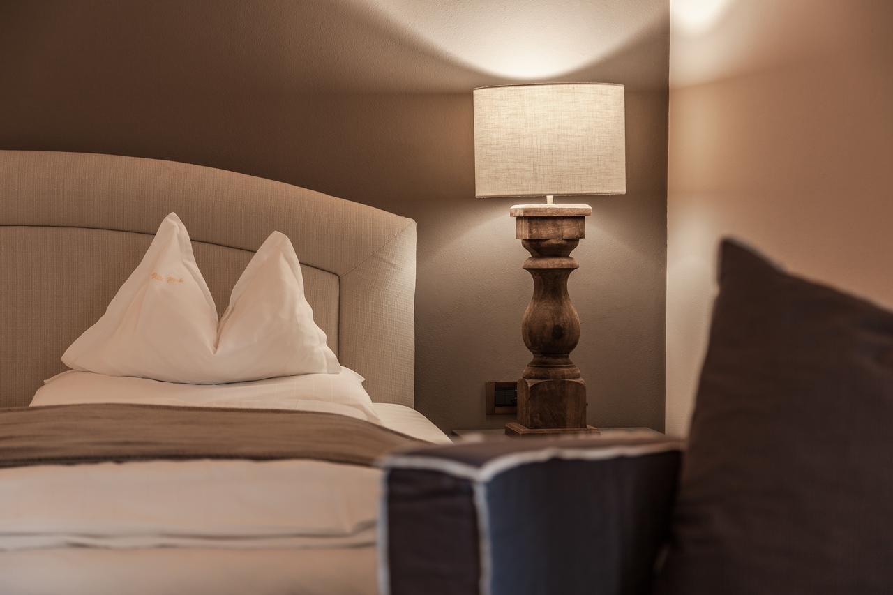 Hotel Garni Villa Park Ортізеї Екстер'єр фото